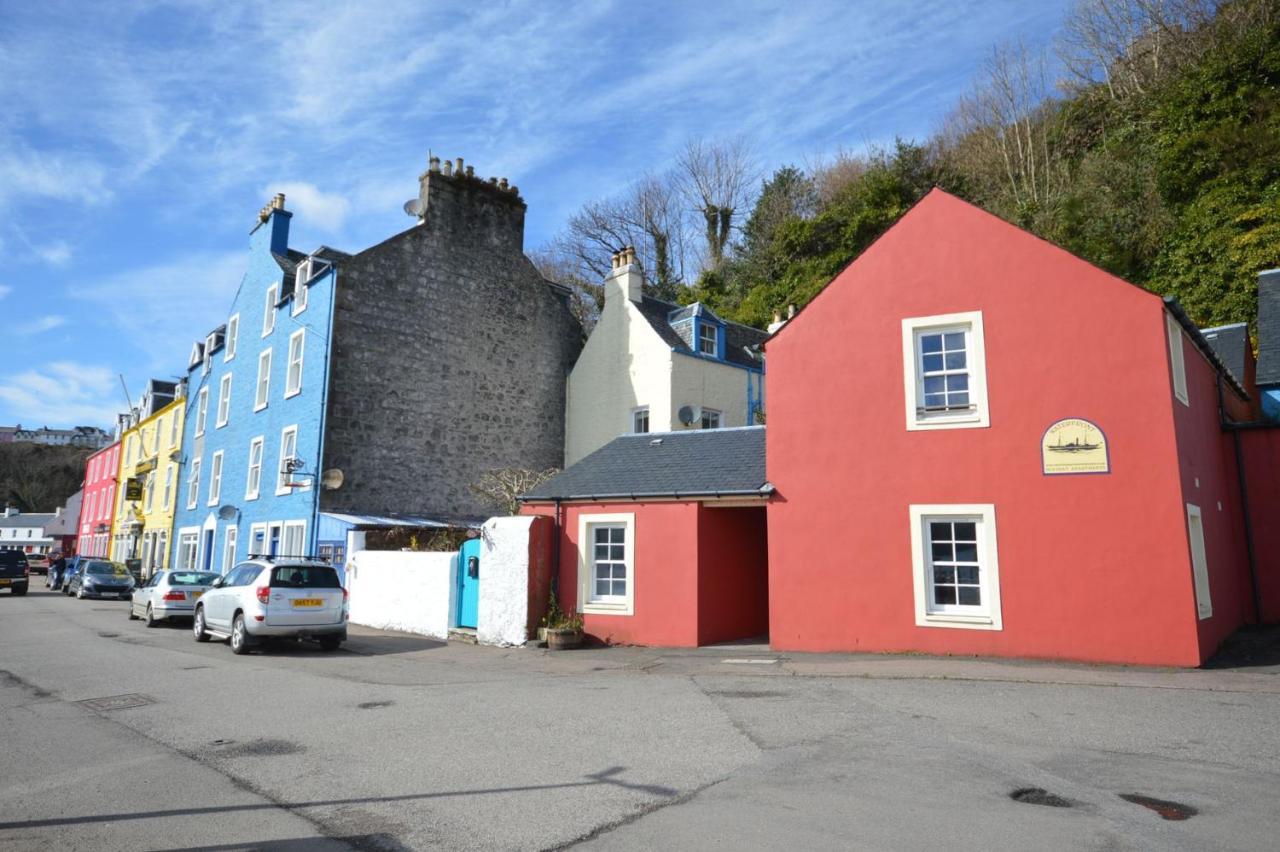 Dolphin Apartment Tobermory Exterior photo